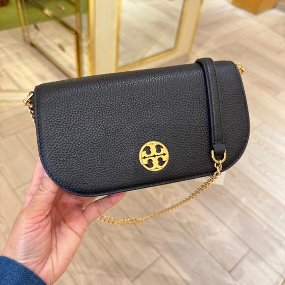 Tory Burch Chelsea Pebbled Leather Crossbody 153566 - Picture 6 of 7